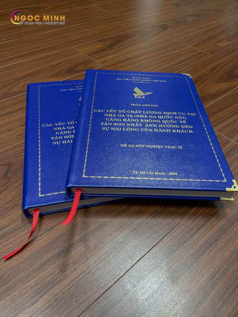 Bìa mạ vàng Học viện Hàng không Việt Nam cho sinh vi