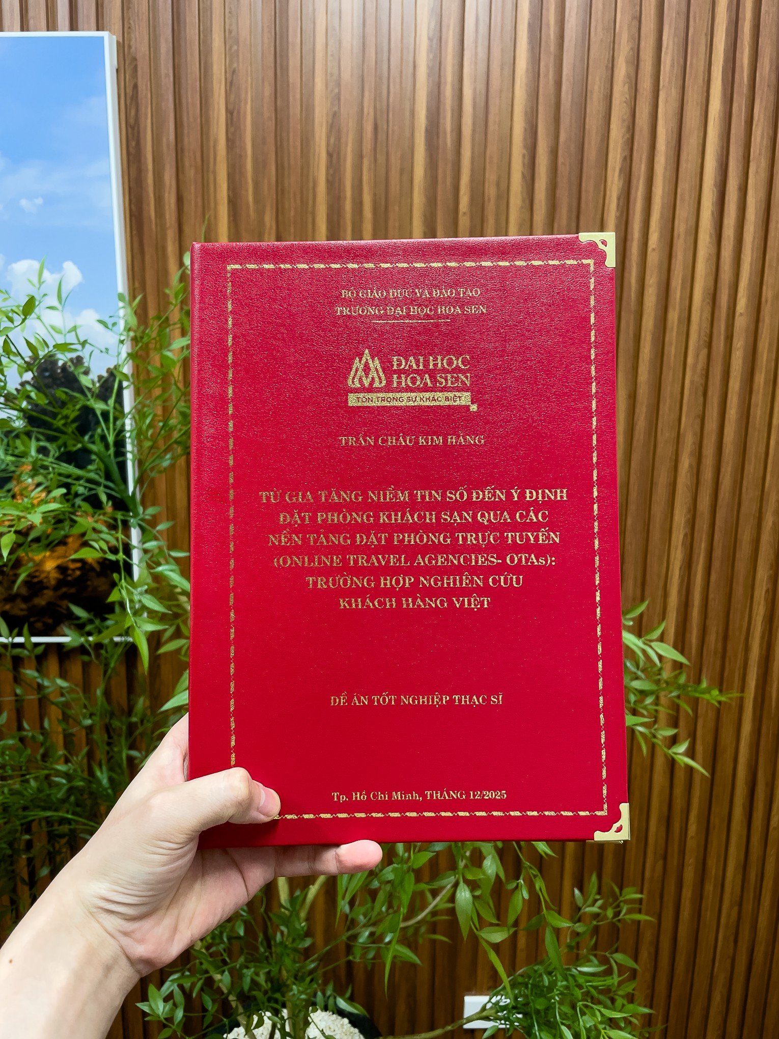 Đại học hoa sen (3) Đại học hoa sen (3)
